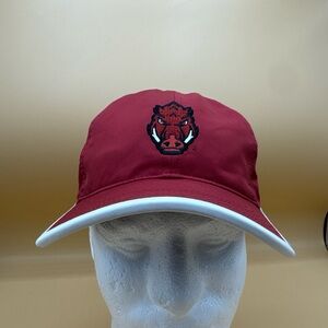 Arkansas Razorbacks Hat Red Featherlight Football Dri Fit Nike College Mens
